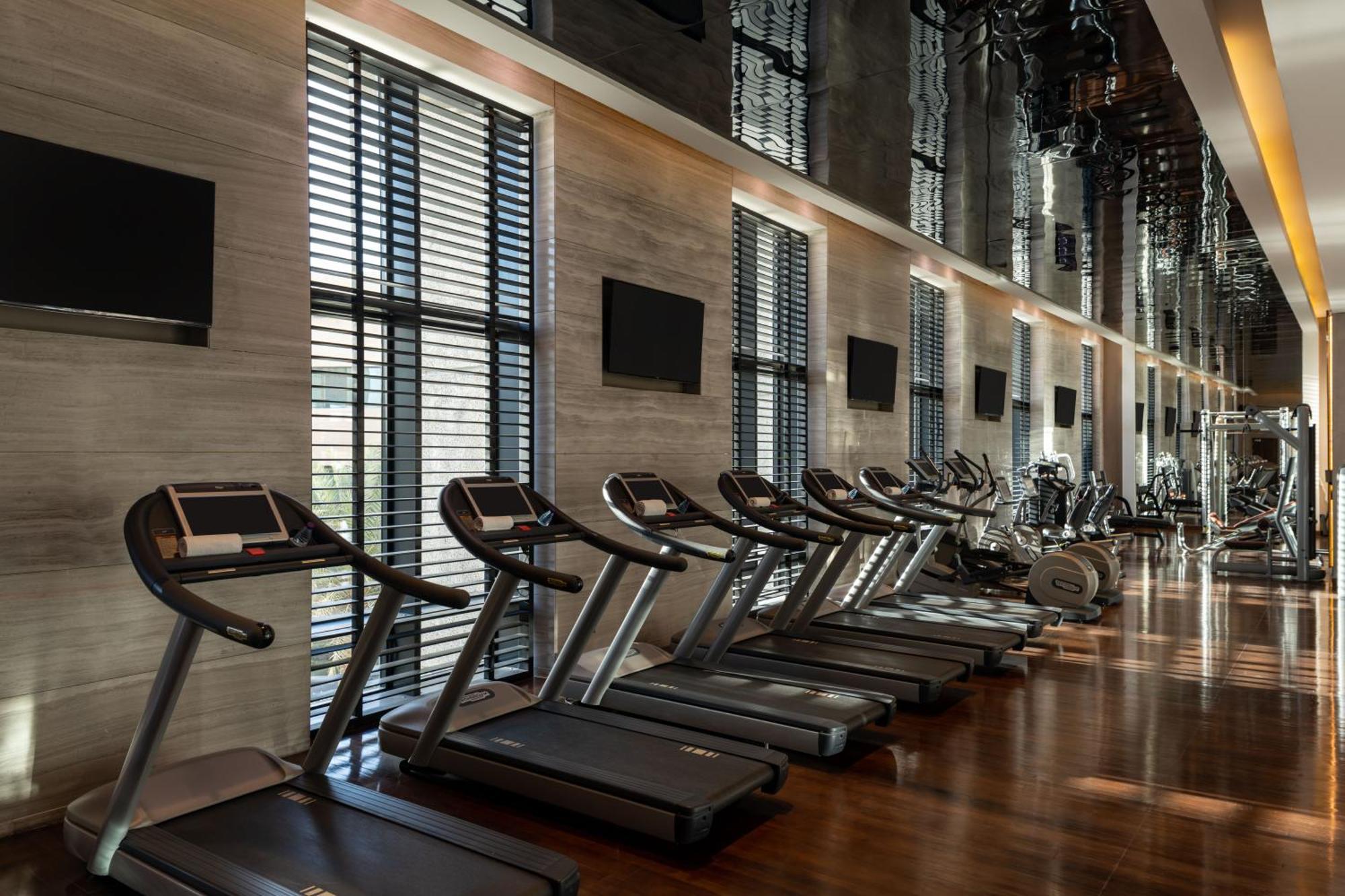 Fairmont Riyadh Ngoại thất bức ảnh The gym at the hotel